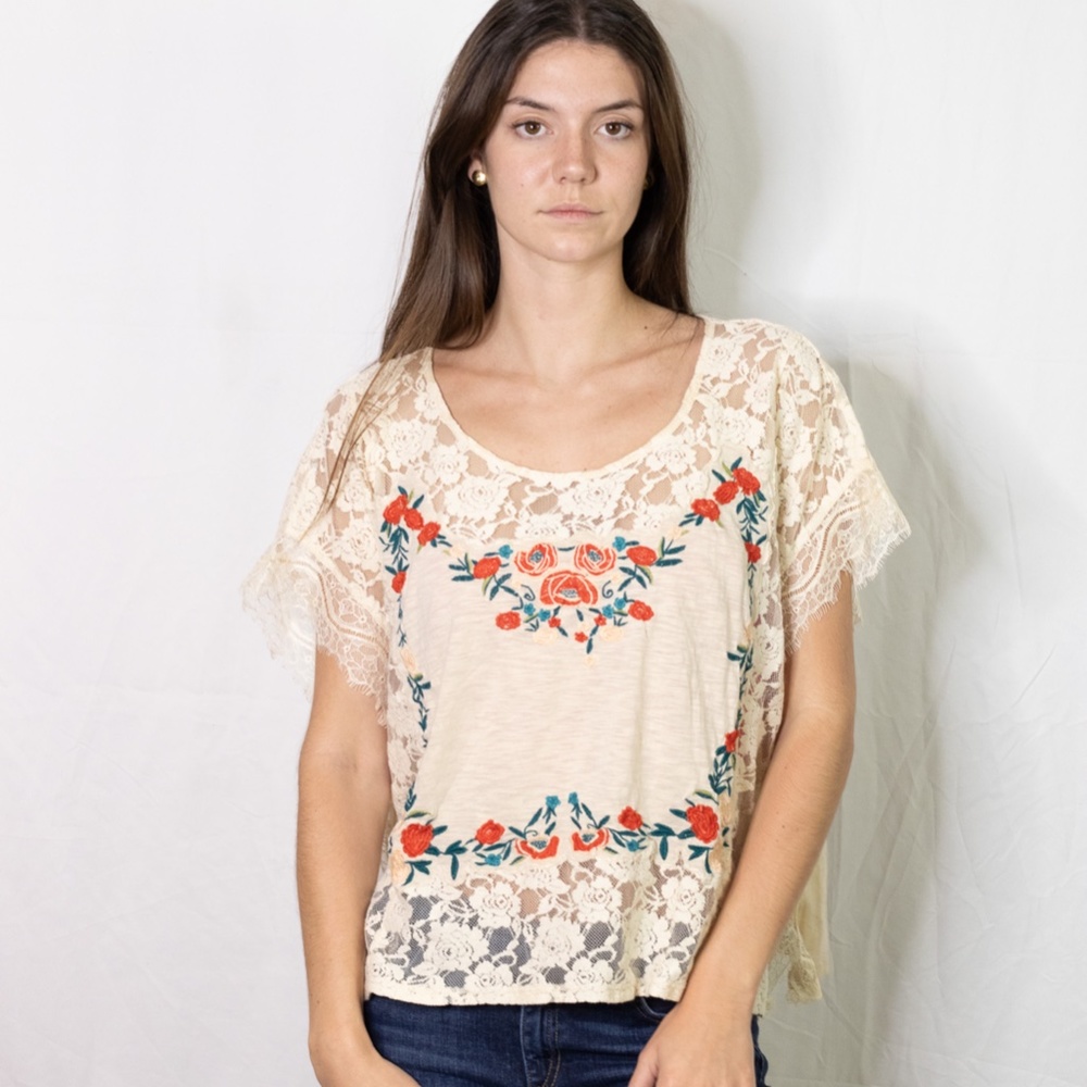 Kimchi Blue  Embroidered Lace Poncho Tee